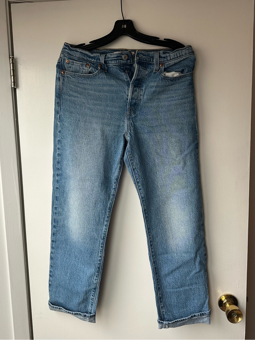 Levi’s Light Blue Denim Jeans